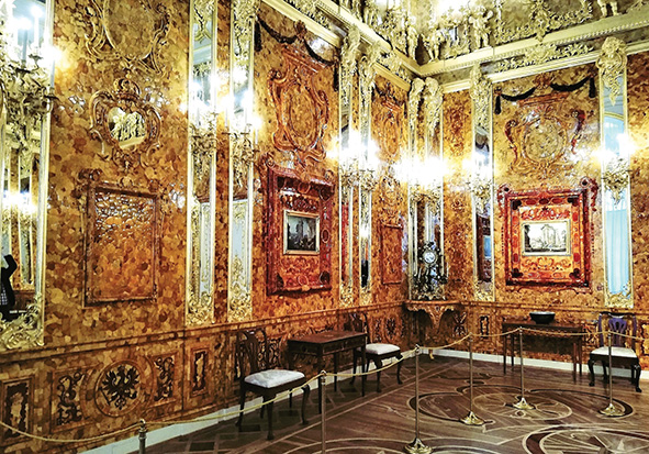 amber-room-to-8o-thavma-tou-kosmou